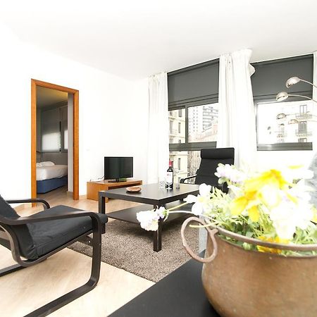 Apartment Bright Sagrada Familia Барселона Номер фото
