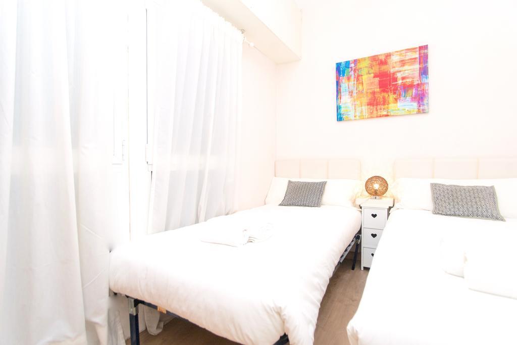 Apartment Bright Sagrada Familia Барселона Номер фото